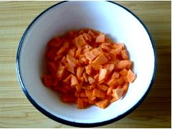 Запеченное мясо с морковью