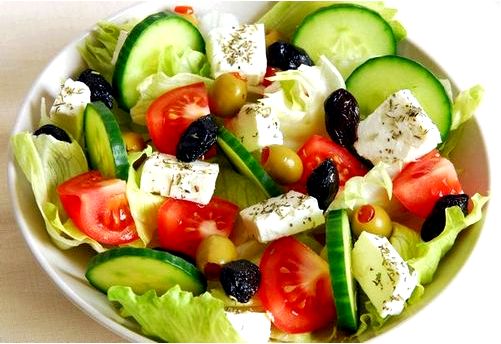 Готовим греческий салат с ножами Тивосан