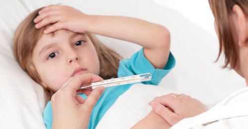 У ребенка температура 38 без симптомов простуды каковы причины