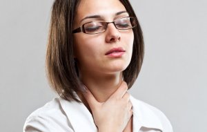 Что делать, если горло начинает болеть первые признаки и методы их устранения