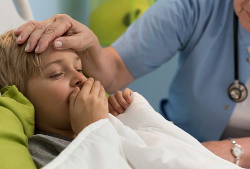 Снять приступ кашля у ребенка первая помощь, медикаменты