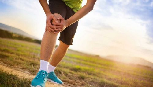 Растяжение крестообразных связок колена симптомы и особенности лечения