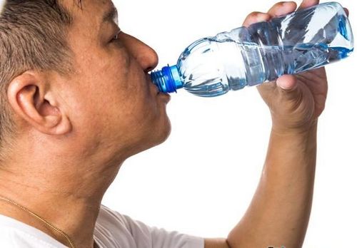 Щелочные минеральные воды при подагре список, какую можно и лучше пить