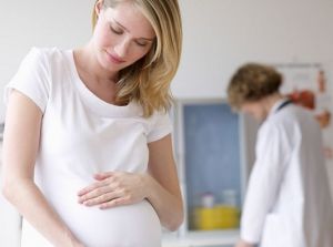 Чем можно лечить горло в 3 триместре беременности