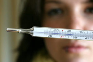 Сколько держится температура при пневмонии у взрослых и детей