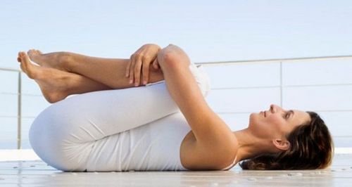 йога для кишечника и желудка