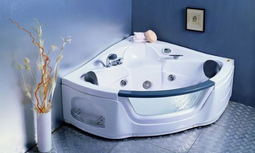 Как выбрать ванну с гидромассажем по типу, размеру и материалу