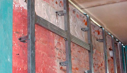 Монтаж профиля под гипсокартон для стен и потолка своими руками правила крепления конструкции