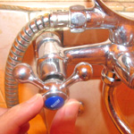 Ремонт смесителя для ванной и душа своими руками