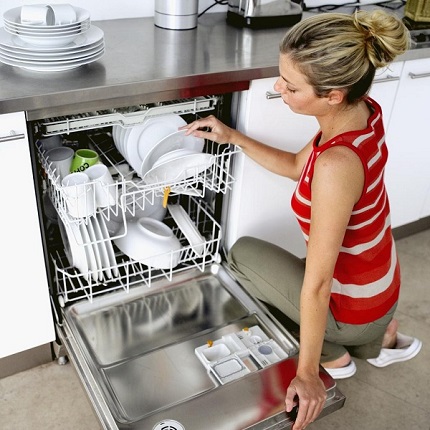 Моющие средства для посудомойки - что лучше и эффективней - порошок, гель или таблетки