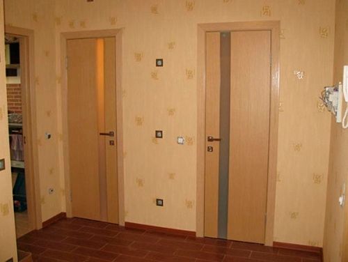 Какие двери лучше выбрать и поставить для ванной и туалета