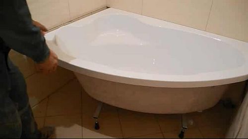 Установка акриловой ванны своими руками - пошаговая инструкция, 3 варианта!_1