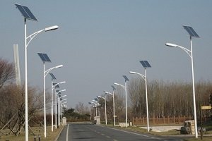 Уличное освещение на солнечных батареях - полный обзор
