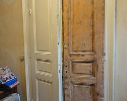 Реставрация деревянной двери
