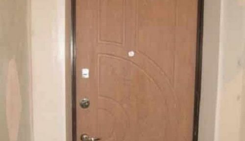Как сделать отделку входной двери