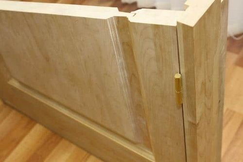 Как сделать входную деревянную дверь своими руками
