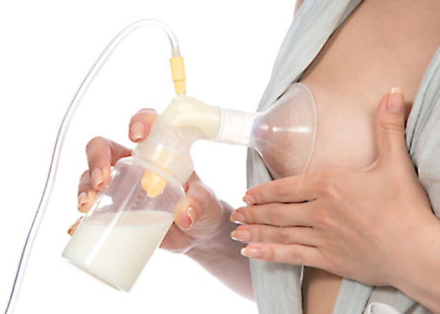 Как пользоваться молокоотсосом — инструкция и рекомендации для молодых мам