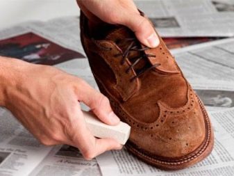 Как пользоваться щеткой для замшевой обуви