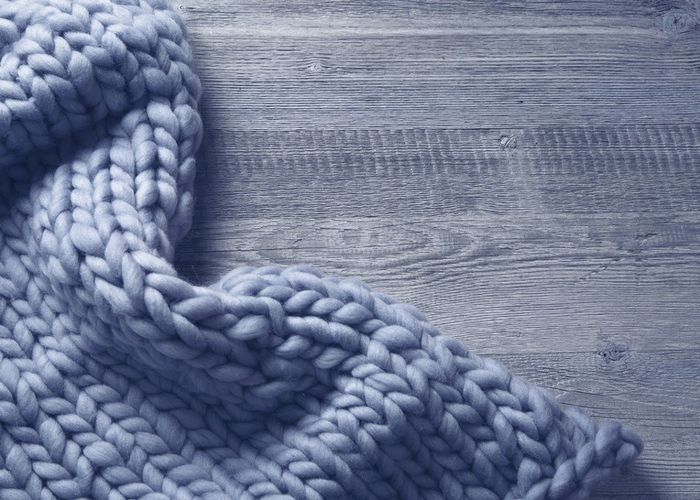 Как постирать шерстяной шарф