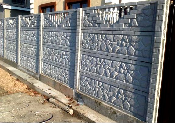 Забор из бетона – наилучший выбор
