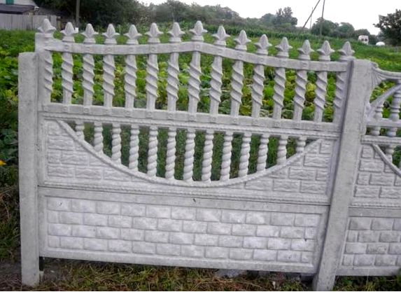 Забор из бетона – наилучший выбор