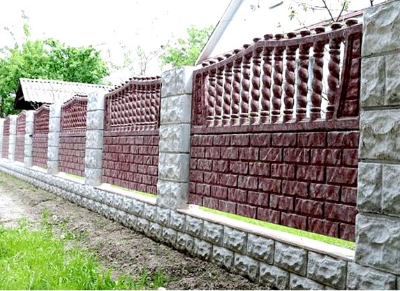 Ограда из бетона – предпочтительный выбор