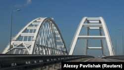 В России посчитали количество проданных билетов на поезда по Керченскому мосту