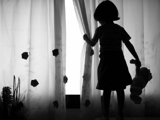 Мужчина изнасиловал 5-летнюю внучку: детали жуткого происшествия в Николаеве