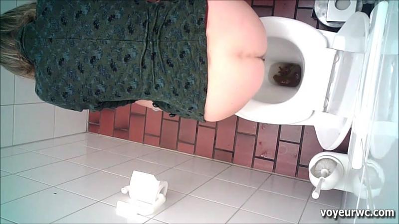 Copro - Shitting - Germany Toilet Shit - big pile dirty extreme fetish (21 November 2019/SiteRip/186 MB)