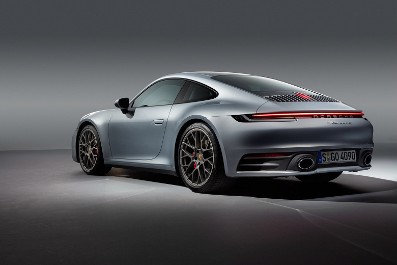 Владельцы Porsche переходят с iOS на Android