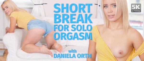 TmwVRnet: Daniela Orth (Short break for solo orgasm / 26.11.2019) [Oculus Go | SideBySide] [1920p]