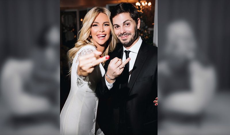 Виктория Лопырева подтвердила, что вышла замуж за Игоря Булатова и показала первые фото со свадьбы