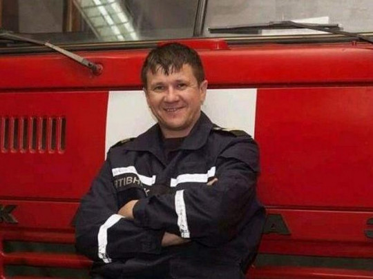 В клинике умер спасатель, пострадавший при тушении пожара в одесском колледже