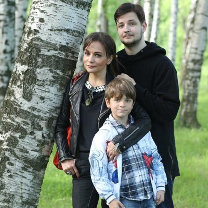 Бывший муж Татьяны Булановой отказался комментировать слухи о предстоящей свадьбе певицы