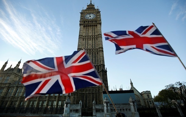 Великобритания отреагировала на скандал с тризубом