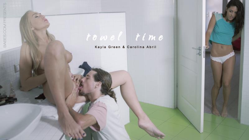 Carolina Abril, Kayla Green - Towel Time (2020/FullHD)