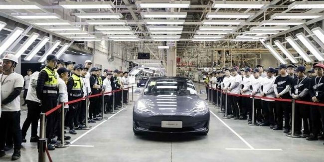 Производство Tesla Model 3 приостановлено из-за коронавируса