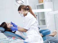 День стоматолога: як нередко потрібно відвідувати цього лікаря?