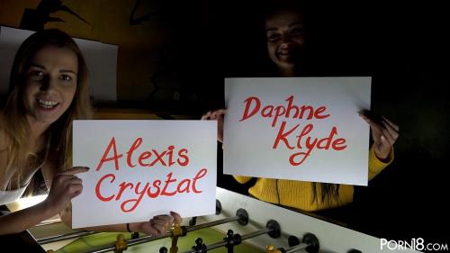 Alexis Crystal, Daphne Klyde - Knock Knock! (UltraHD/4K)