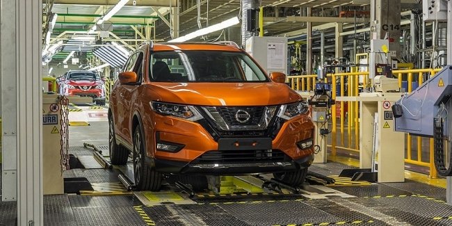 Последствия коронавируса: Nissan остановил завод в Барселоне и уволил три тысячи сотрудников