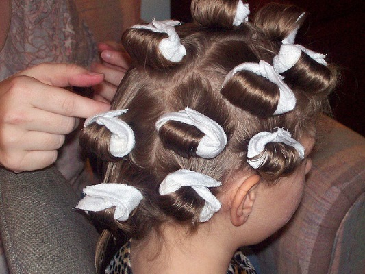 Красивые прически из коротких волос для девочек и женщин. Фото, как сделать пошагово