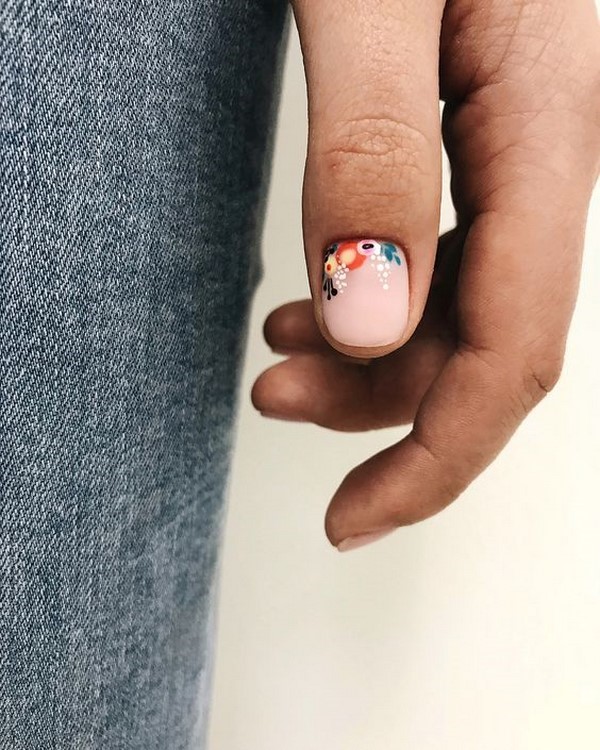Маникюр на короткие ногти, простой дизайн гель-лаком. Модный и креативный, идеи