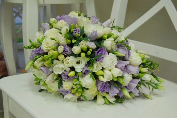 Выбираем букет на свадьбу – хорошие и нежелательные цветы для молодоженов