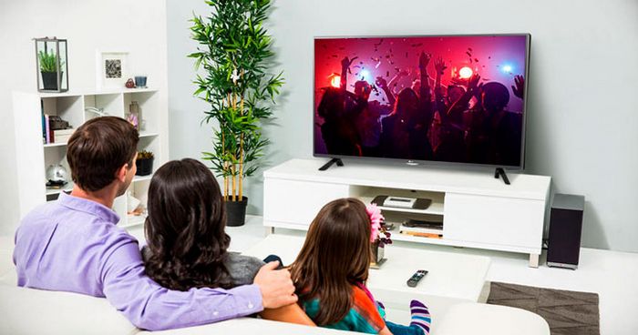 Дети и телевизор что смотреть, в каком возрасте, сколько — и можно ли смотреть ребенку телевизор