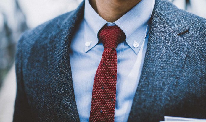Как завязать платок галстуком