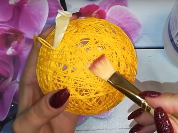 Как сделать шар из ниток