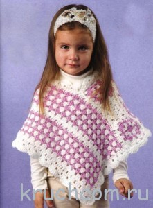Очаровательный свитер для девочки крючком