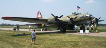 B-17 Boeing Flying Fortress Nine O Nine Walk Around