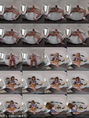PerVRt: Oxana Chic (Scoops Ahoy - Robin Has an Ice Cream / 24.01.2020) [Samsung Gear VR | SideBySide] [2160p]