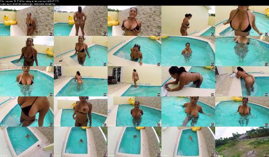 MaxineX - Frolicking In The Pool - 1080p (Dec 05, 2019)